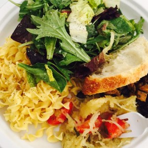 Noodles&Spaghetti Squash&Salad&Bread
